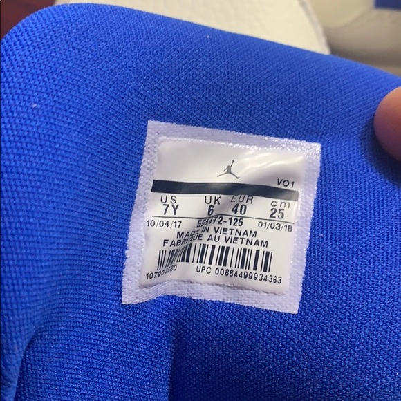 Jordan Flight Club '91 Big Kids - Picture 4 of 4